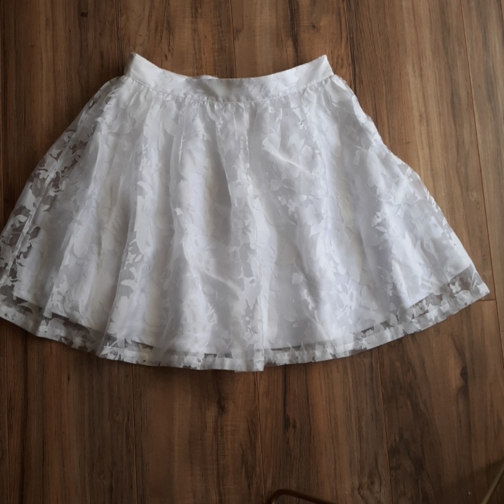 Bebe White Lace Fit & Flare Pleated Mini Skirt.